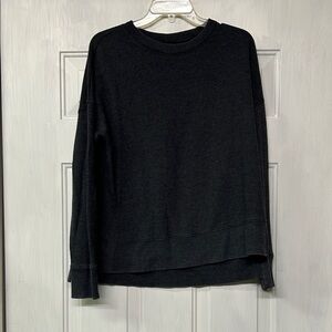 Black Long Sleeve Sweatshirt